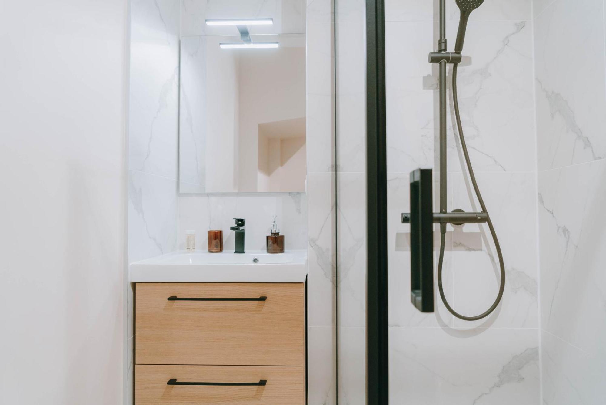 Apparts' Rennes Bnb Solferino -Centre Gare Ruang foto