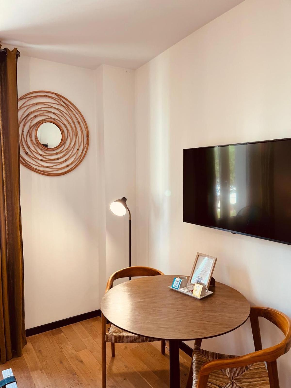 Apparts' Rennes Bnb Solferino -Centre Gare Ruang foto